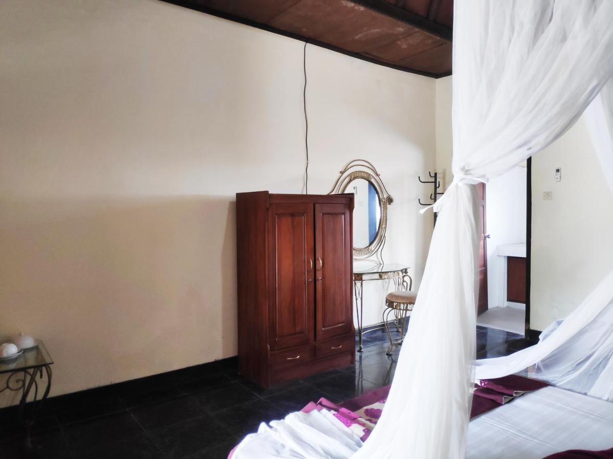 Oka Kartini Ubud エクステリア 写真