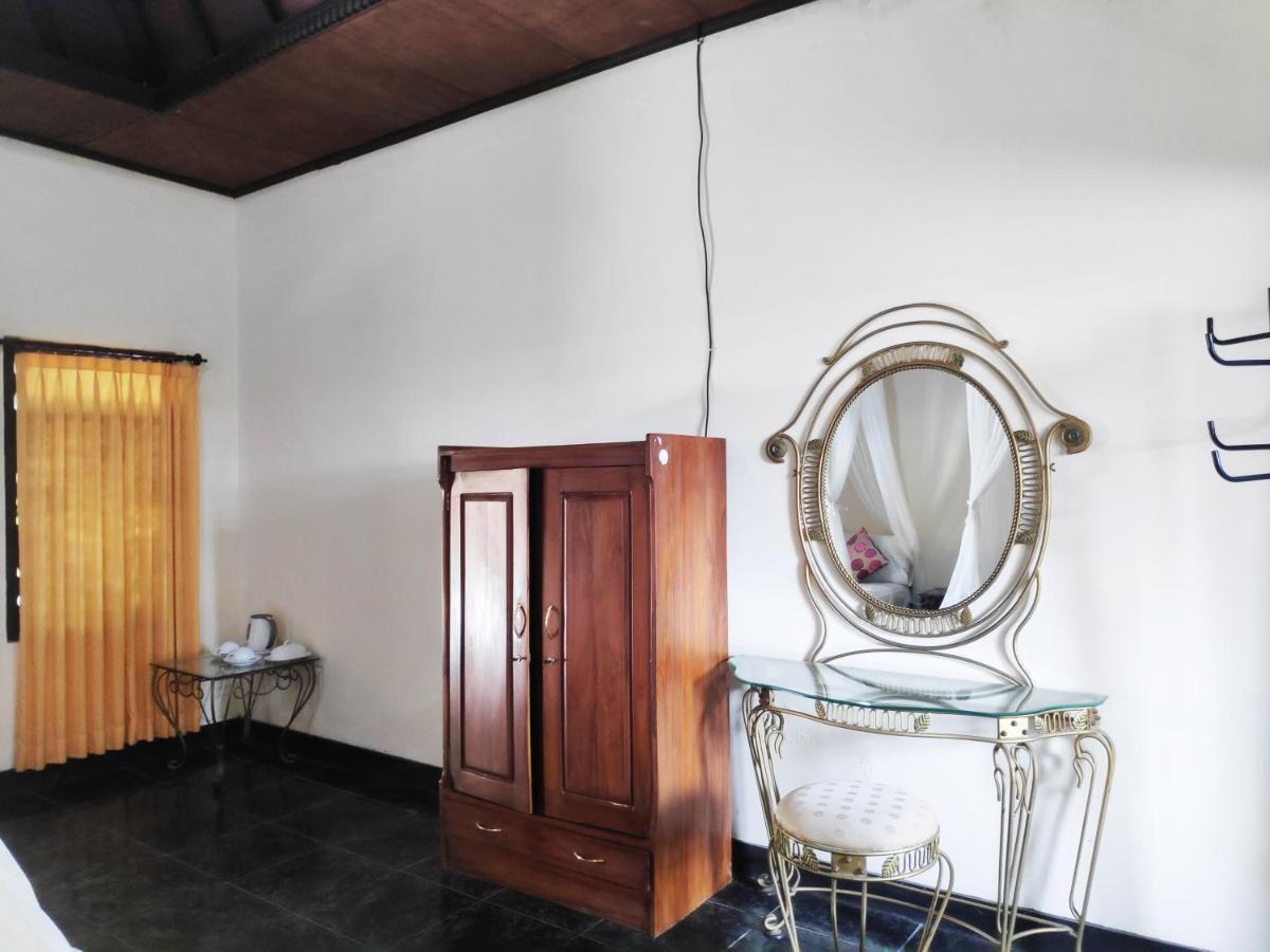 Oka Kartini Ubud エクステリア 写真